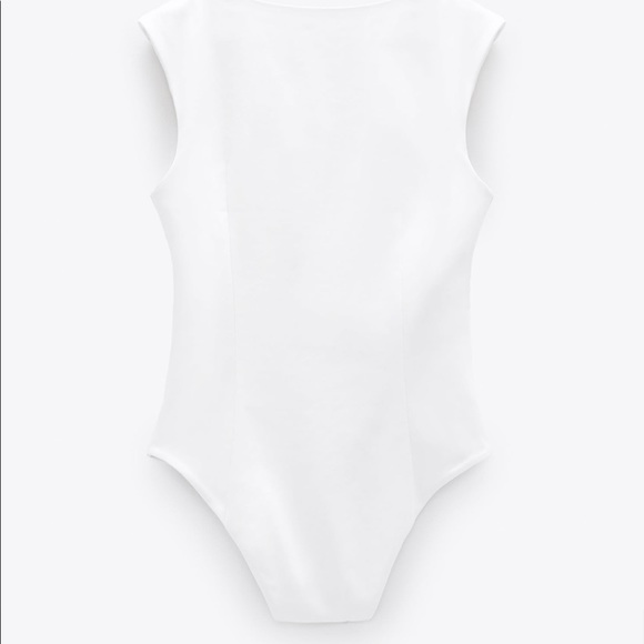 Zara bodysuit with shoulder pads blogger favorite - Picture 3 of 7